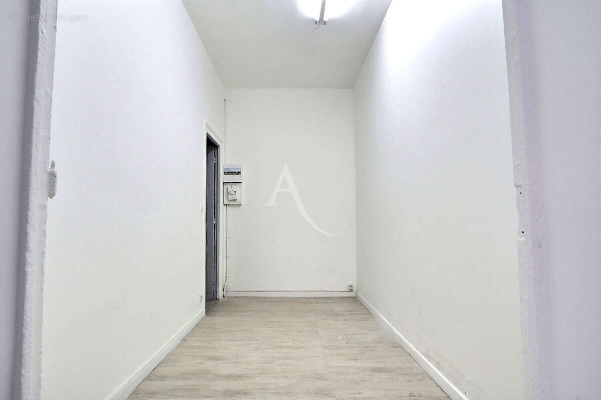Commerce à AUBERVILLIERS