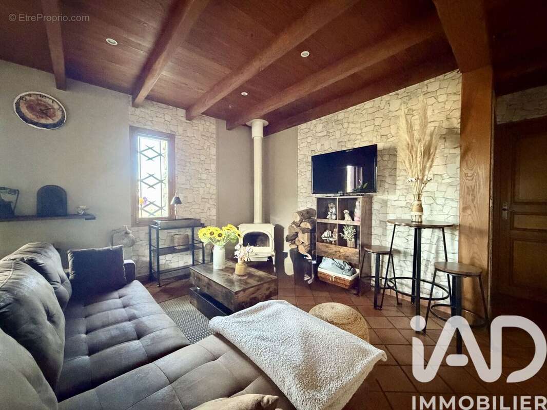 Photo 8 - Maison à GILHOC-SUR-ORMEZE