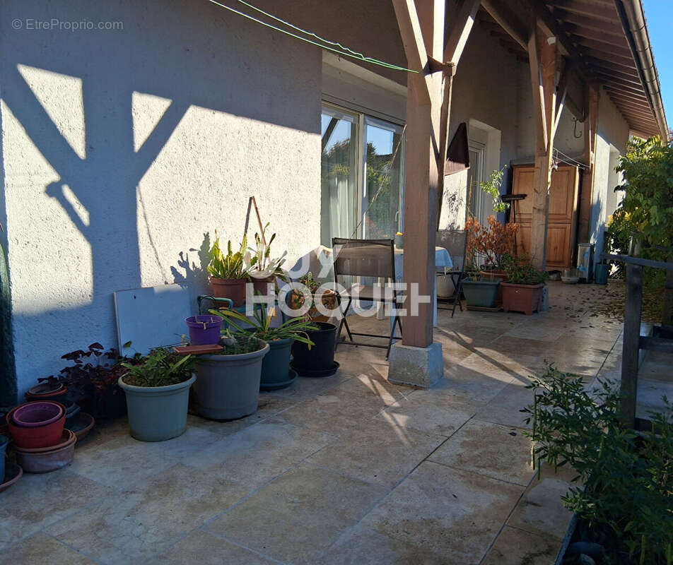 Maison à LE PASSAGE