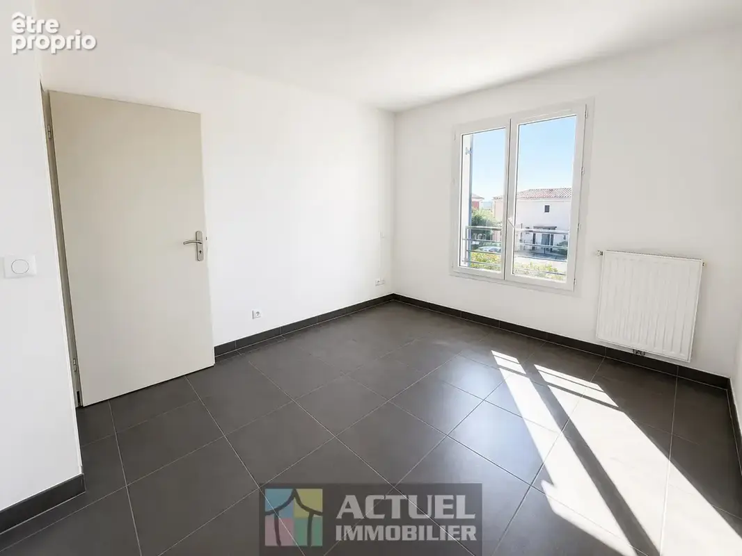Maison T4 de 80 m2 avec jardin et garage   Saint-Clément-de-Rivière - photo 6
