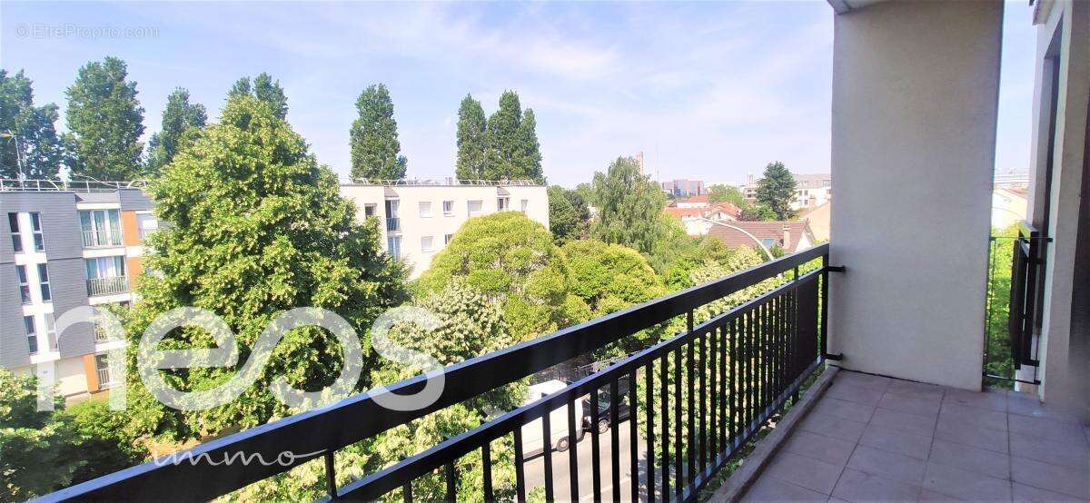 Appartement à LE PERREUX-SUR-MARNE