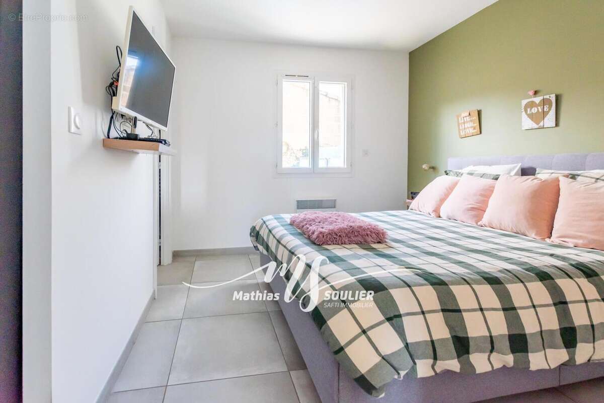 Photo 7 - Maison à LE PUY-SAINTE-REPARADE