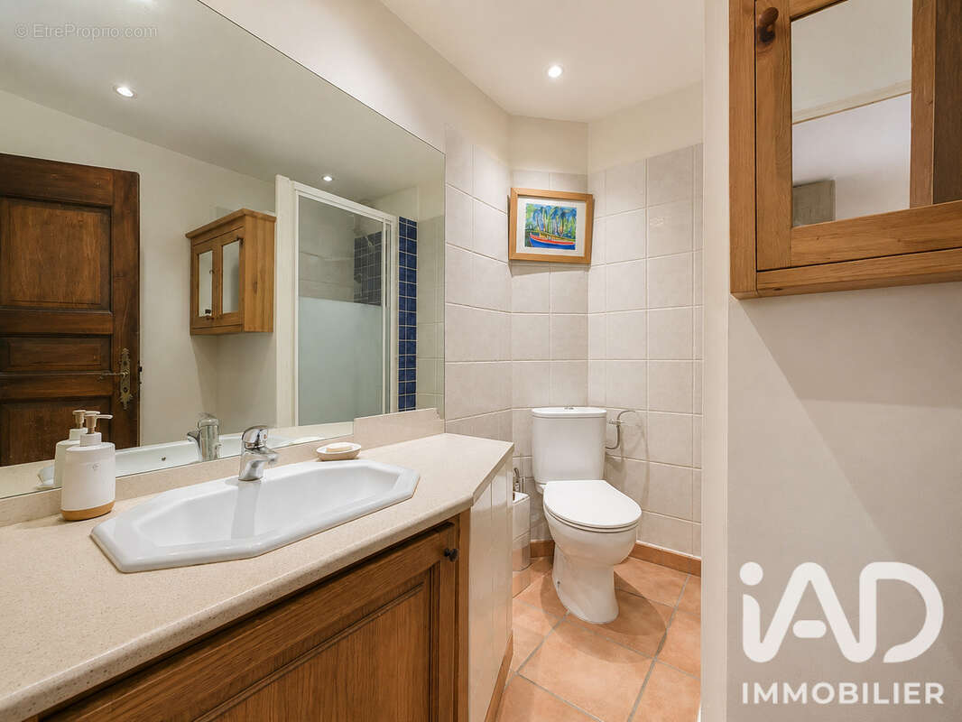 Maison 110 m² à Eyguieres  - photo 5