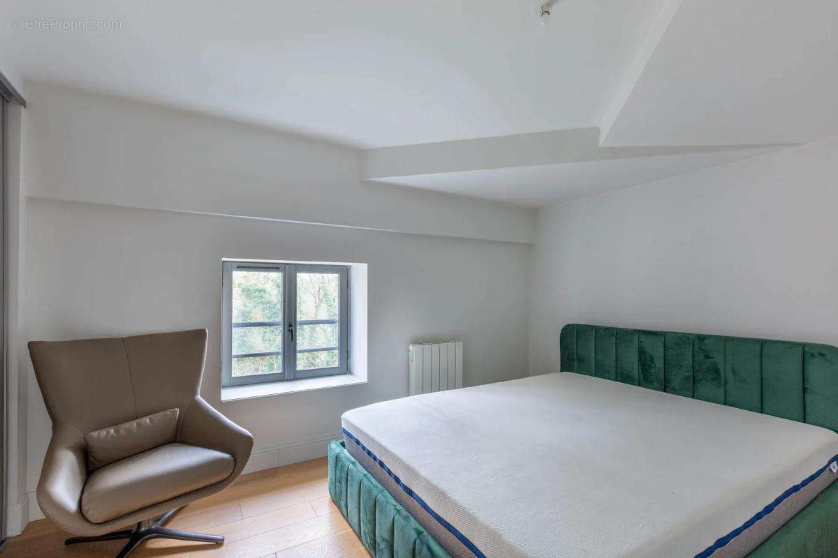 Appartement à CHAMPAGNE-AU-MONT-D'OR