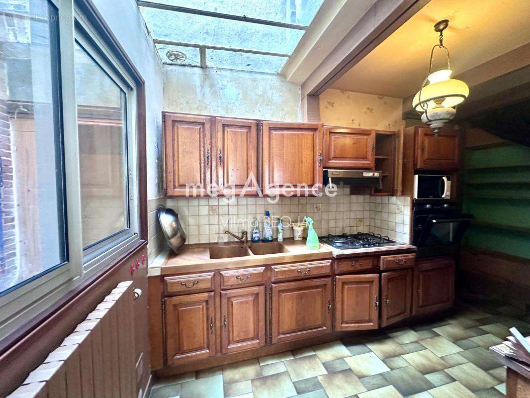 Maison à PONT-SUR-YONNE