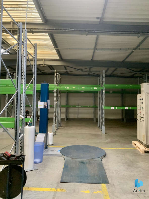 Commerce à LA FERTE-BERNARD