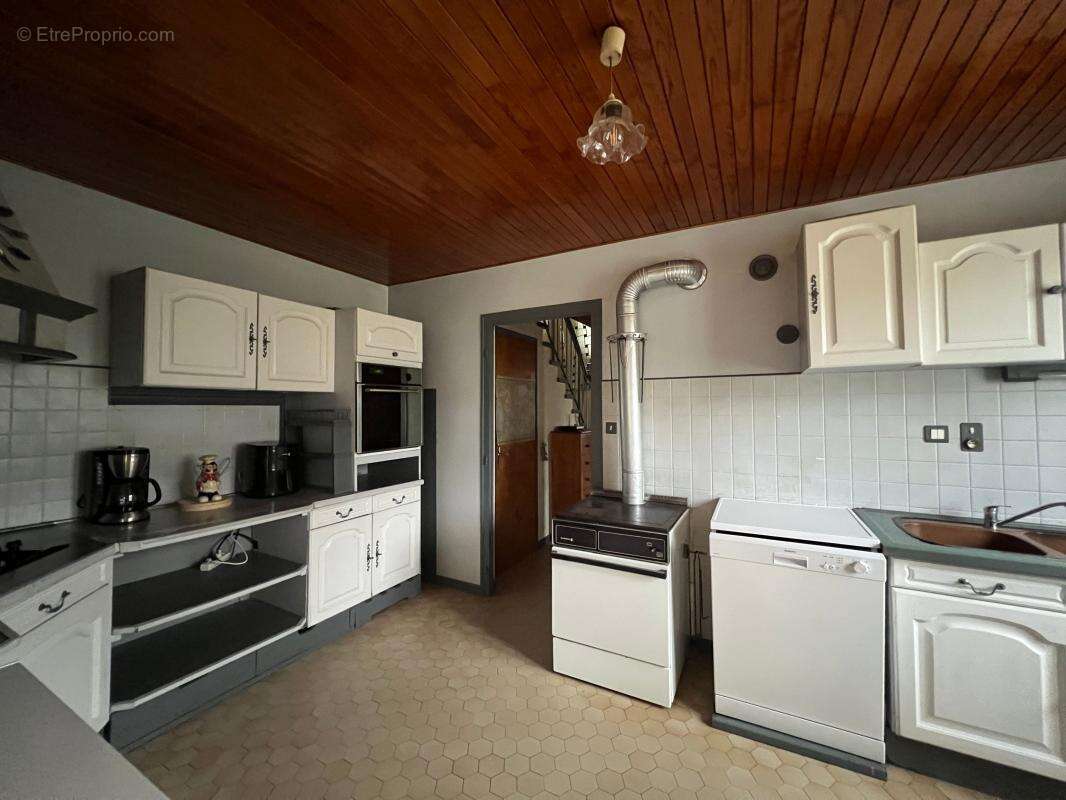 Maison à SALES