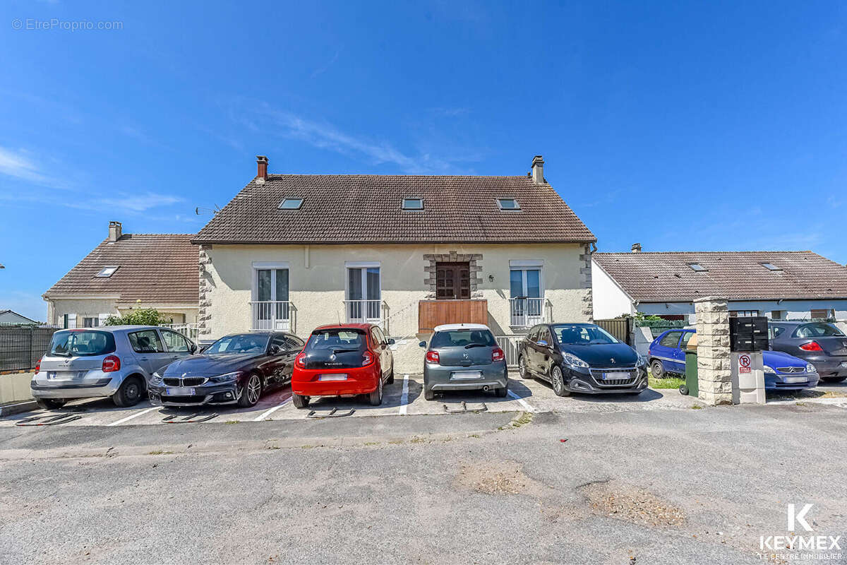 Appartement Bruyeres Sur Oise T4- 2 places-Jardin-GARE Bruyères sur Oise - photo 6