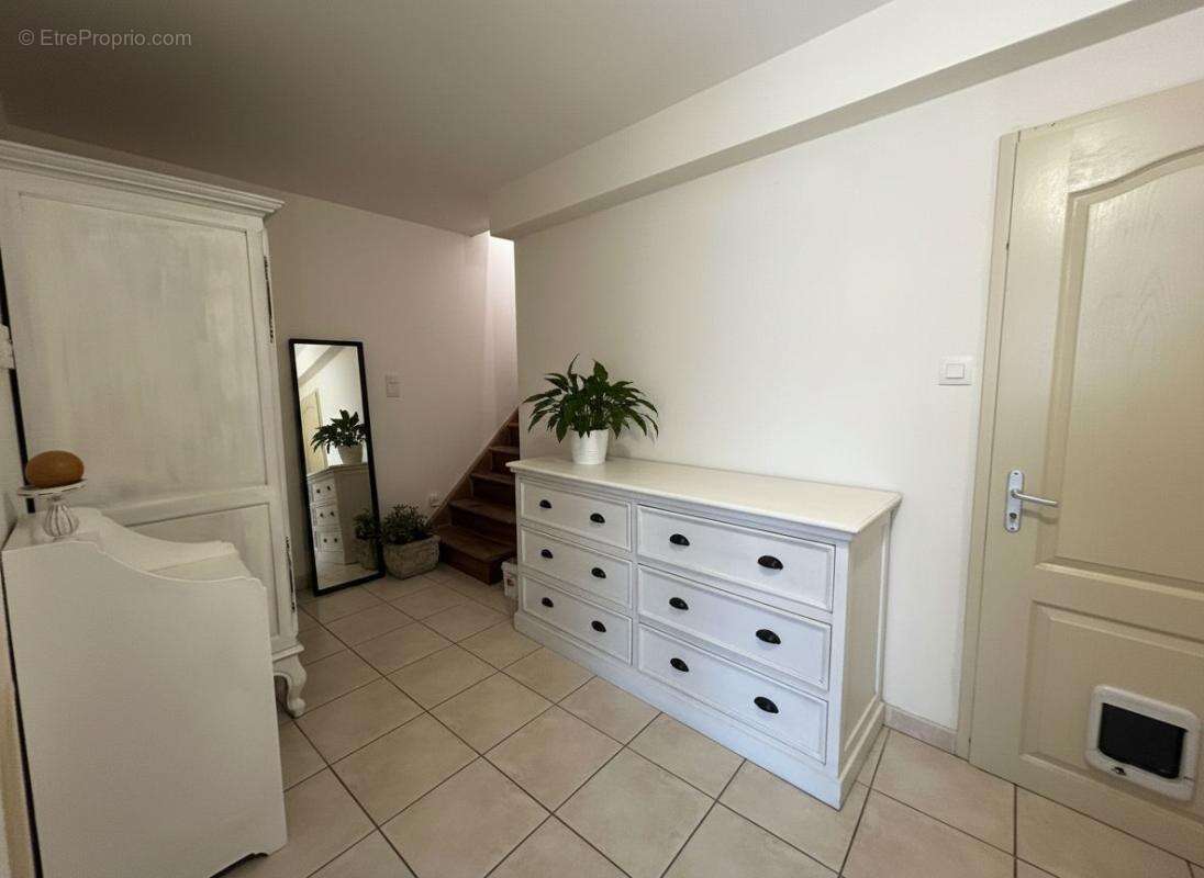 Maison à L'ILE-D'ELLE