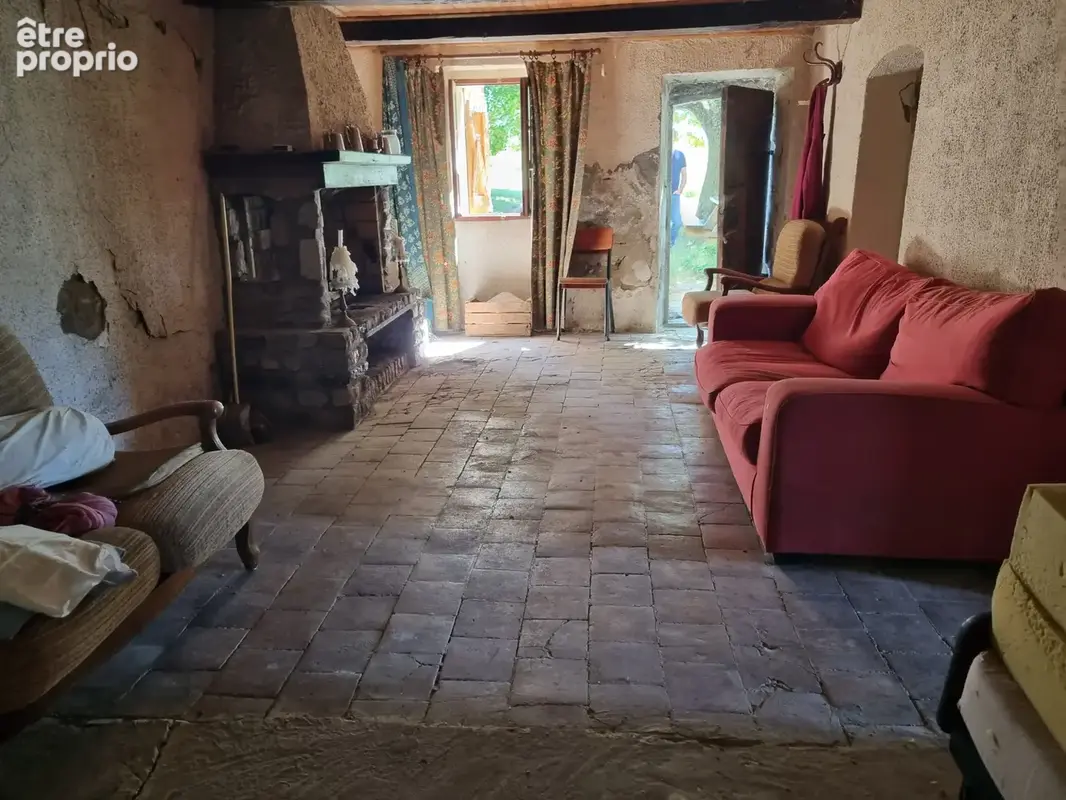 Maison ancienne à rénover sur 30 hectares environ - photo 20