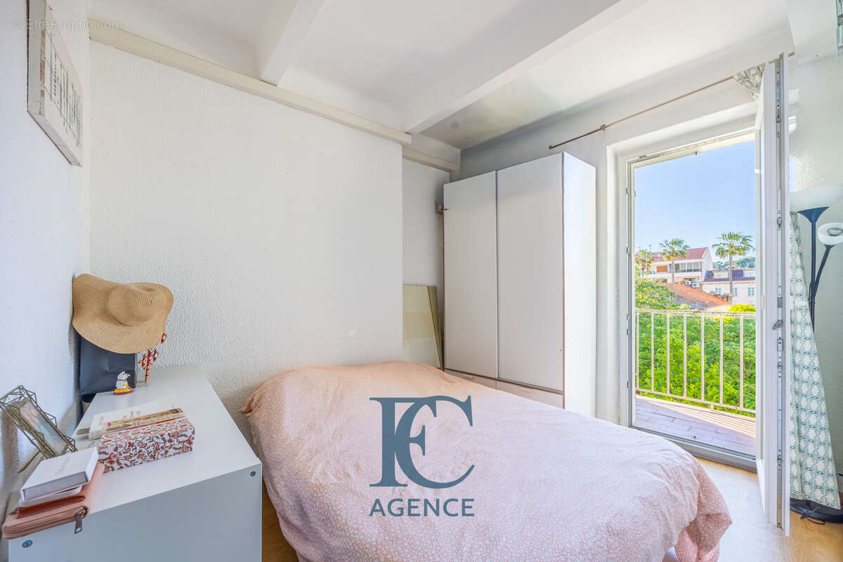 Appartement à SANARY-SUR-MER