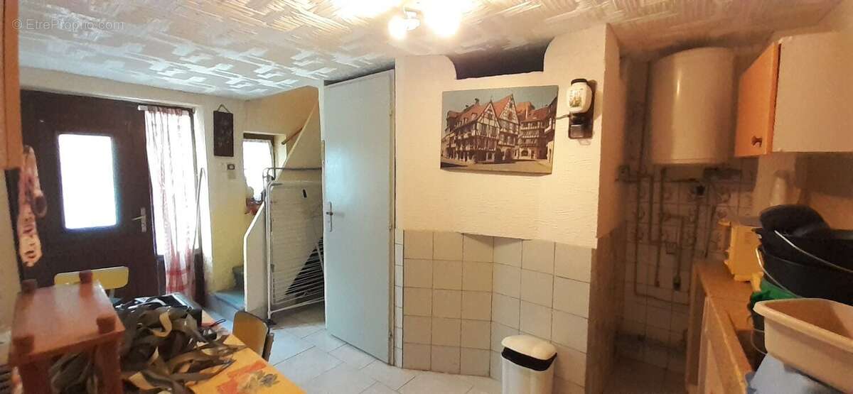 À Vendre à Roujan  Ensemble Immobilier avec Potentiel Locatif - photo 11