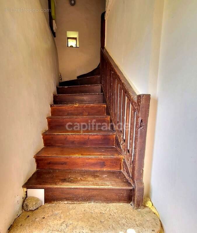 Maison à SAINT-CLAR