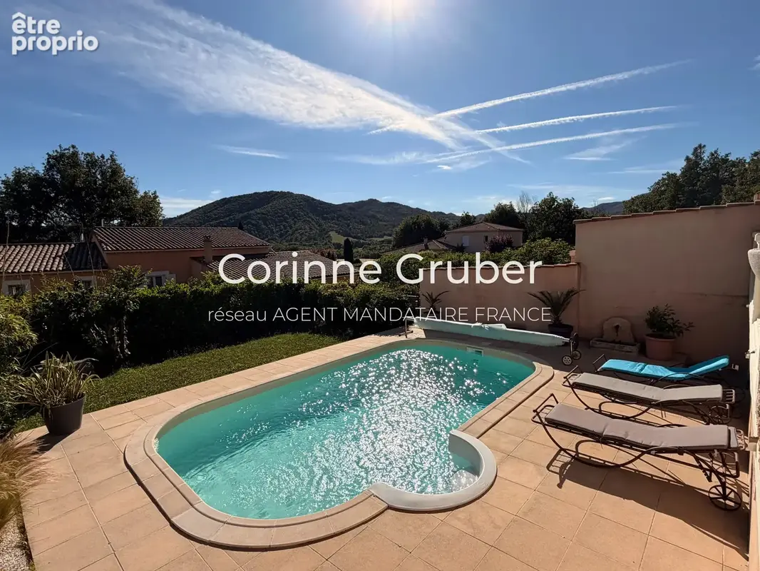 EXCLUSIVITÉ – Maison de type 4/5 de 112 m² avec garage et piscine - photo 1