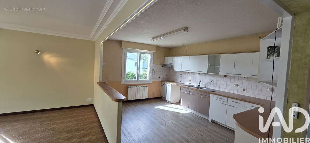 Maison 140 m² à Saint-Jean-De-La-Haize  - photo 6