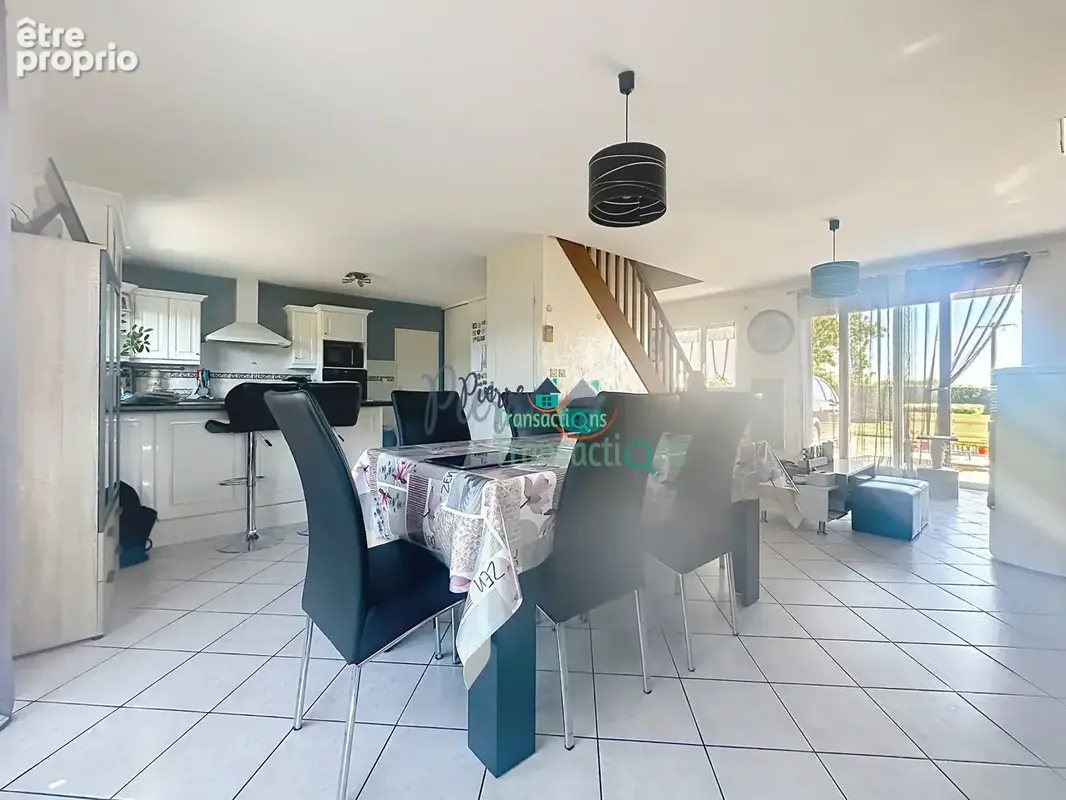 Maison 4 pièces 90 m² à vendre à Lillebonne (76170) - photo 4