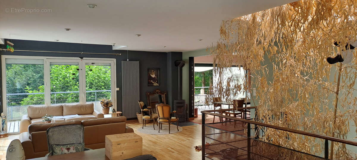 Maison à BAUME-LES-DAMES