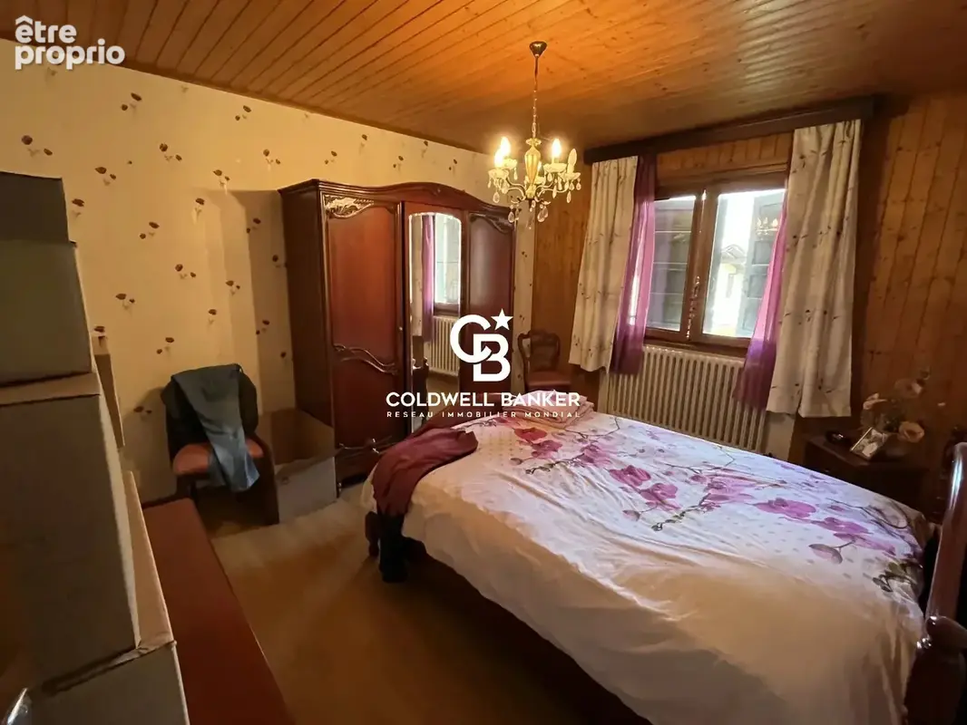 MAISON - PASSY (Haute-Savoie) - 236 m² - 5 CHAMBRES - photo 5