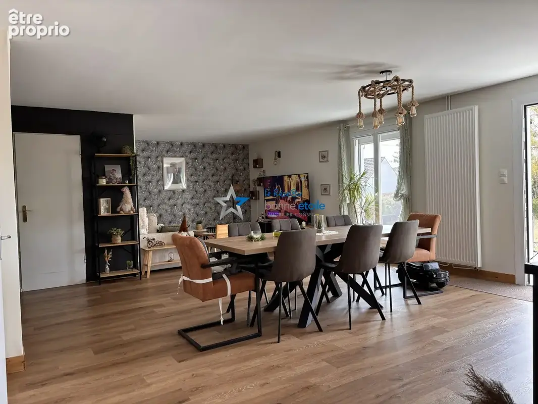 Photo Maison à Saints-Geosmes au prix de 179 500€