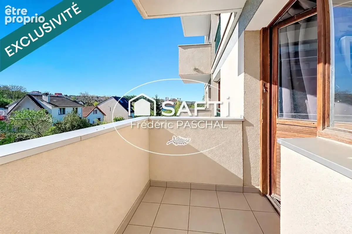 Photo 1 - Appartement à RUEIL-MALMAISON