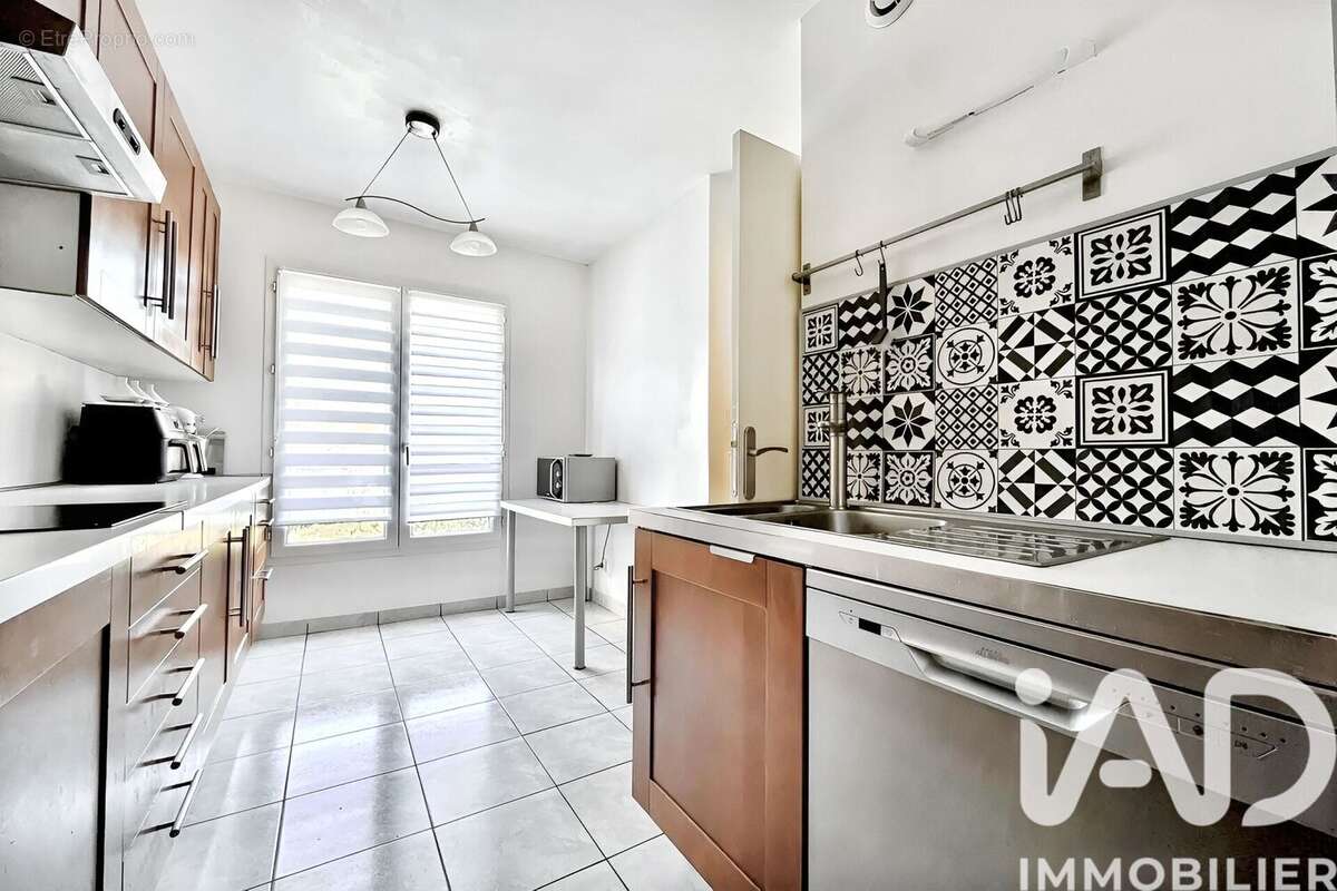 Photo 7 - Maison à BAILLY-ROMAINVILLIERS