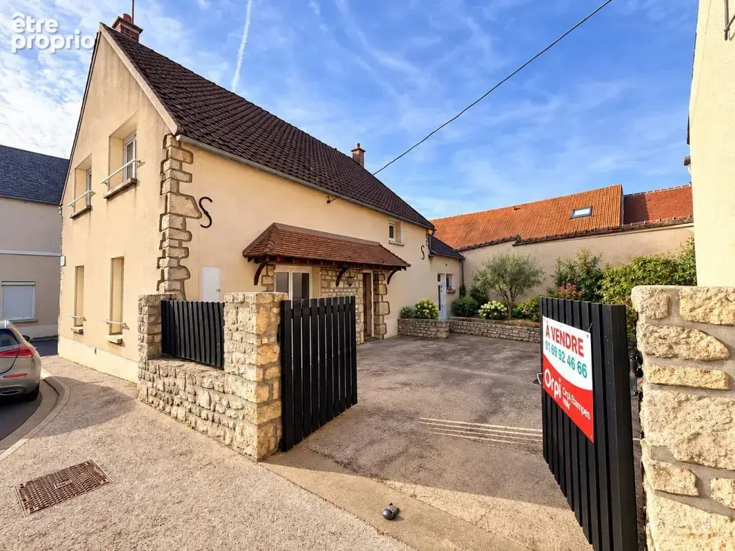 Maison à SERMAISES