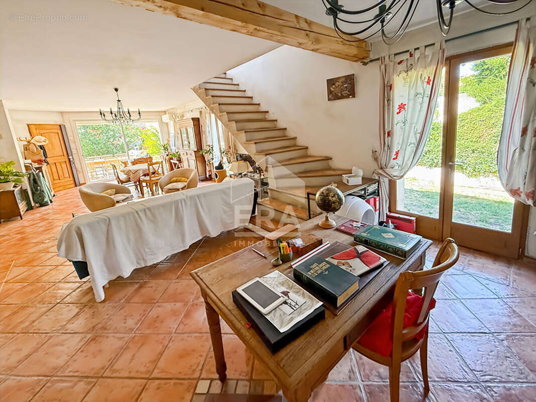 Maison 166m² à les pennes-mirabeau - photo 4