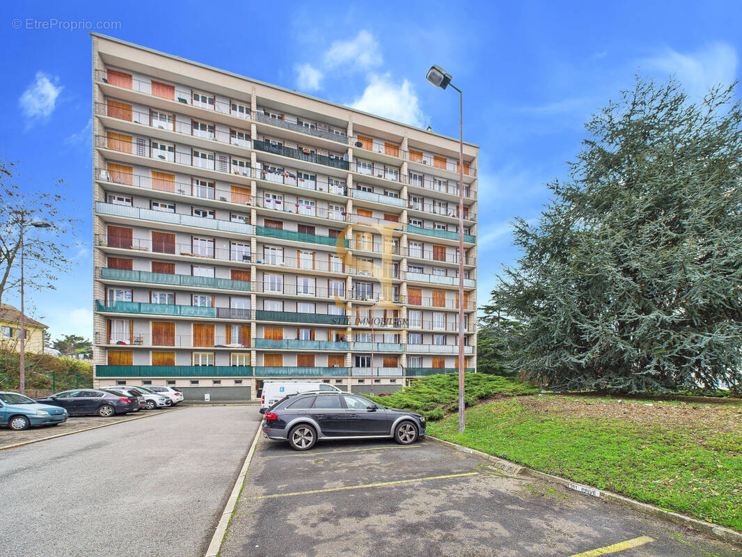 Appartement à VIRY-CHATILLON