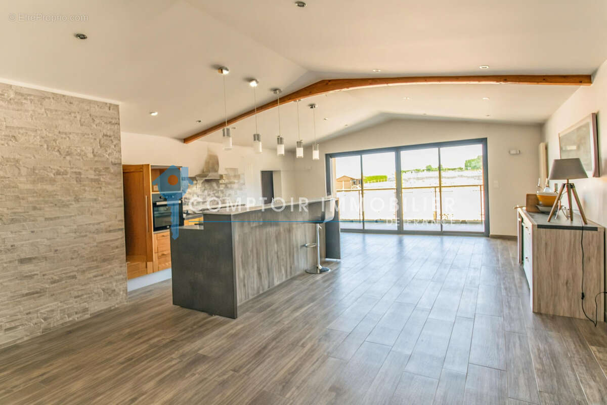 A vendre Dpt Eure (27) Propriété Equestre - A moins d'1 heure de Paris sur parc d'environ 2,6 ha - photo 9