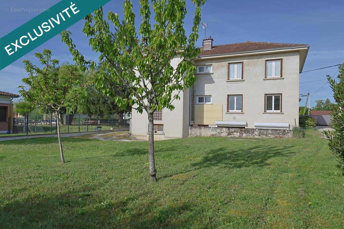 Photo 1 - Appartement à SAINT-TRIVIER-DE-COURTES
