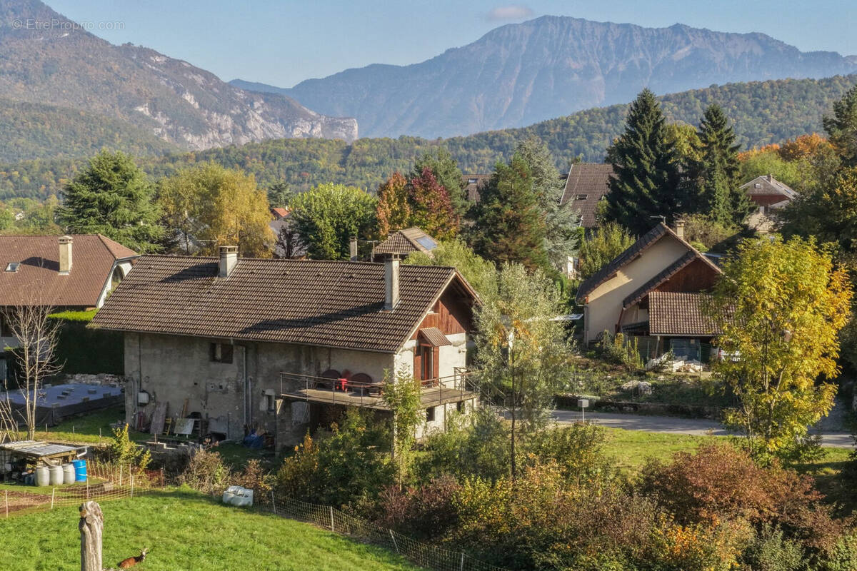 Appartement à DOUSSARD