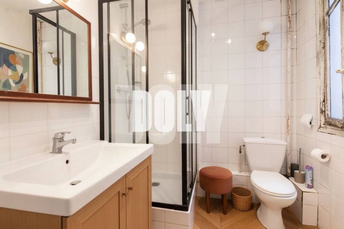 Appartement à PARIS-17E