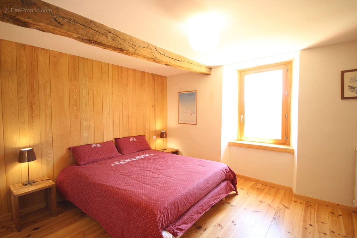 Maison à TARASCON-SUR-ARIEGE