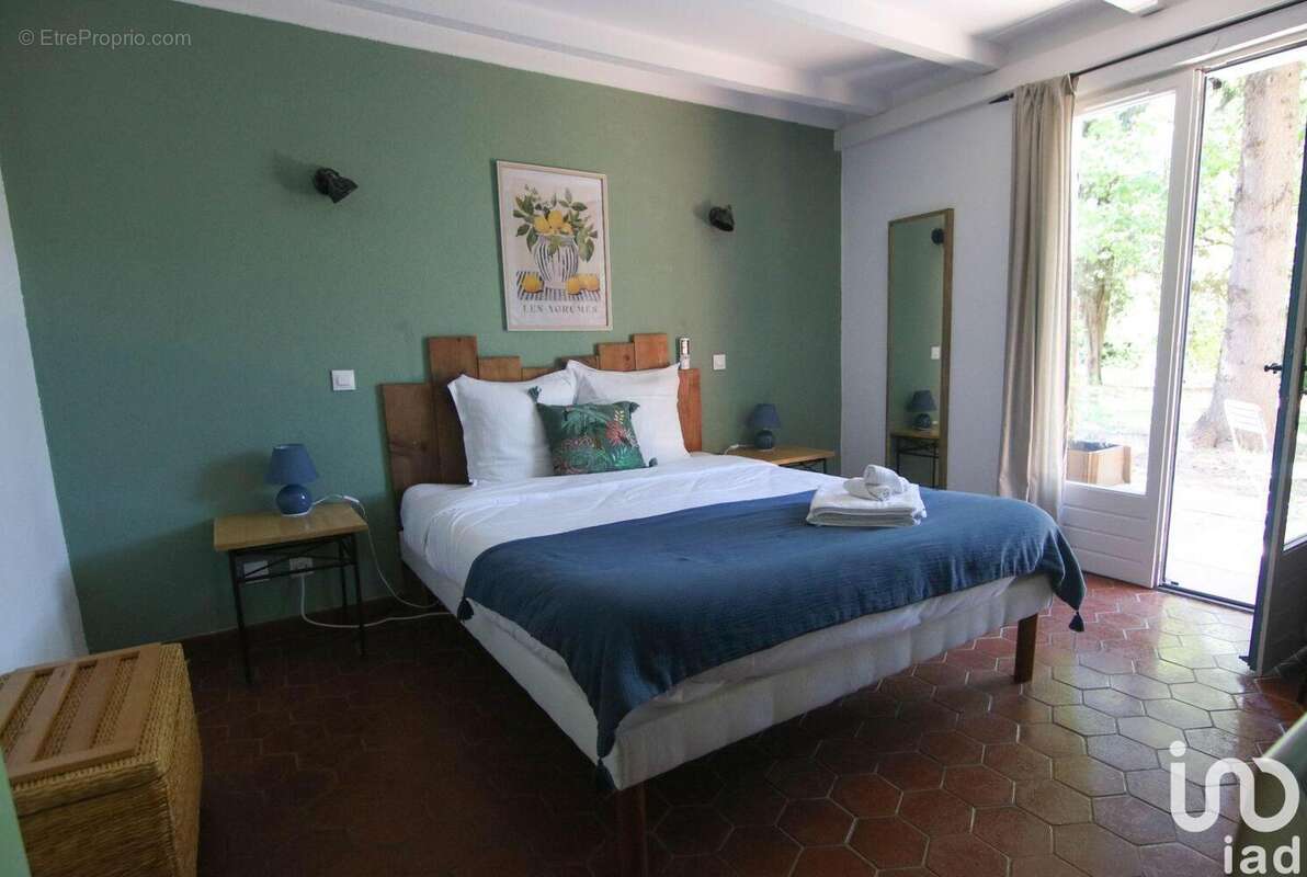 Photo 9 - Commerce à BRIGNOLES