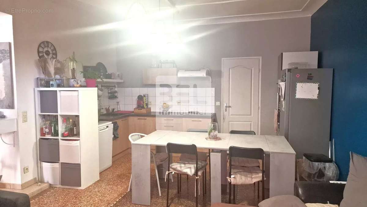 Appartement à CAIRANNE