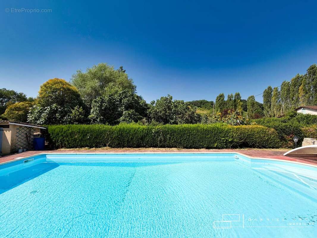 Maison 110 m² à Pavie  - photo 14