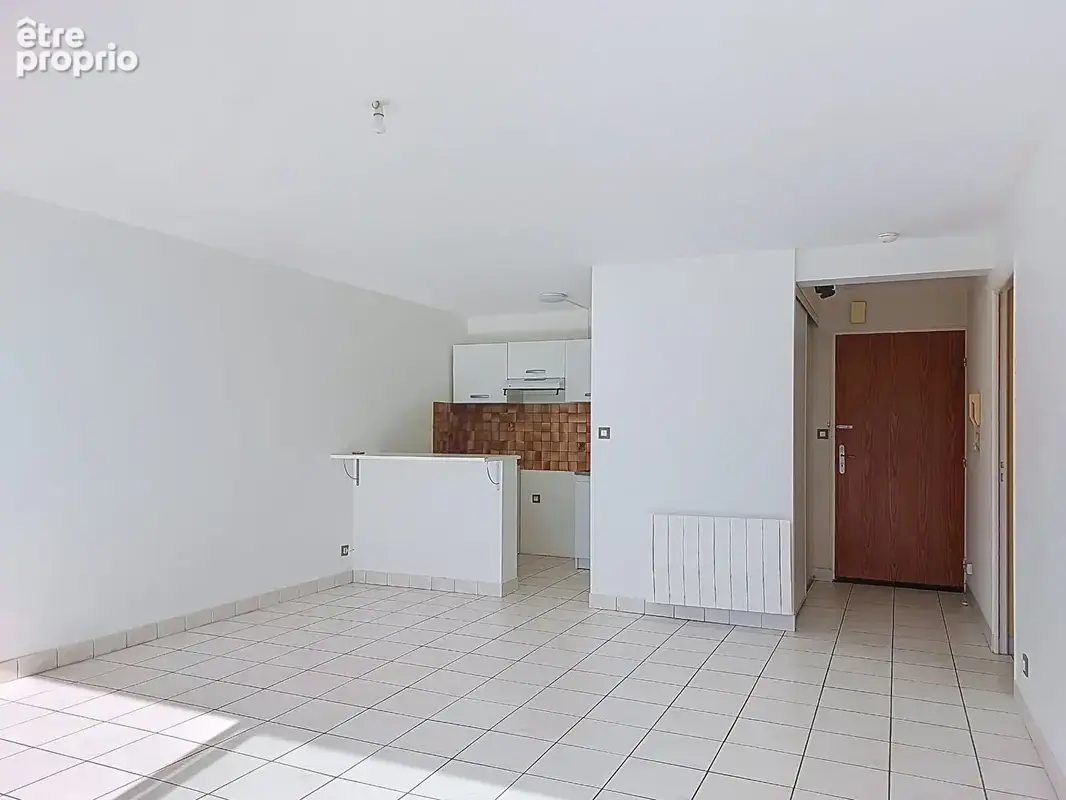 Appartement lumineux avec vue sur le lac, garage et parking au centre de Lamballe - photo 4