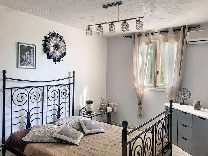 Maison à ESPONDEILHAN