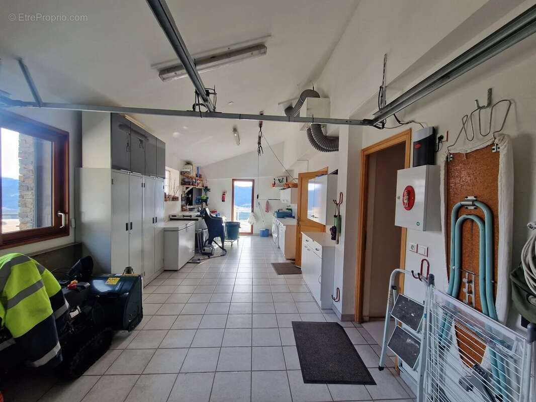 Maison à LES ANGLES