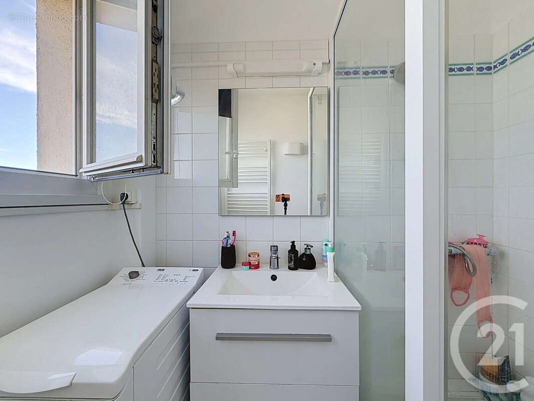 Appartement 67 m² à Angers  - photo 4