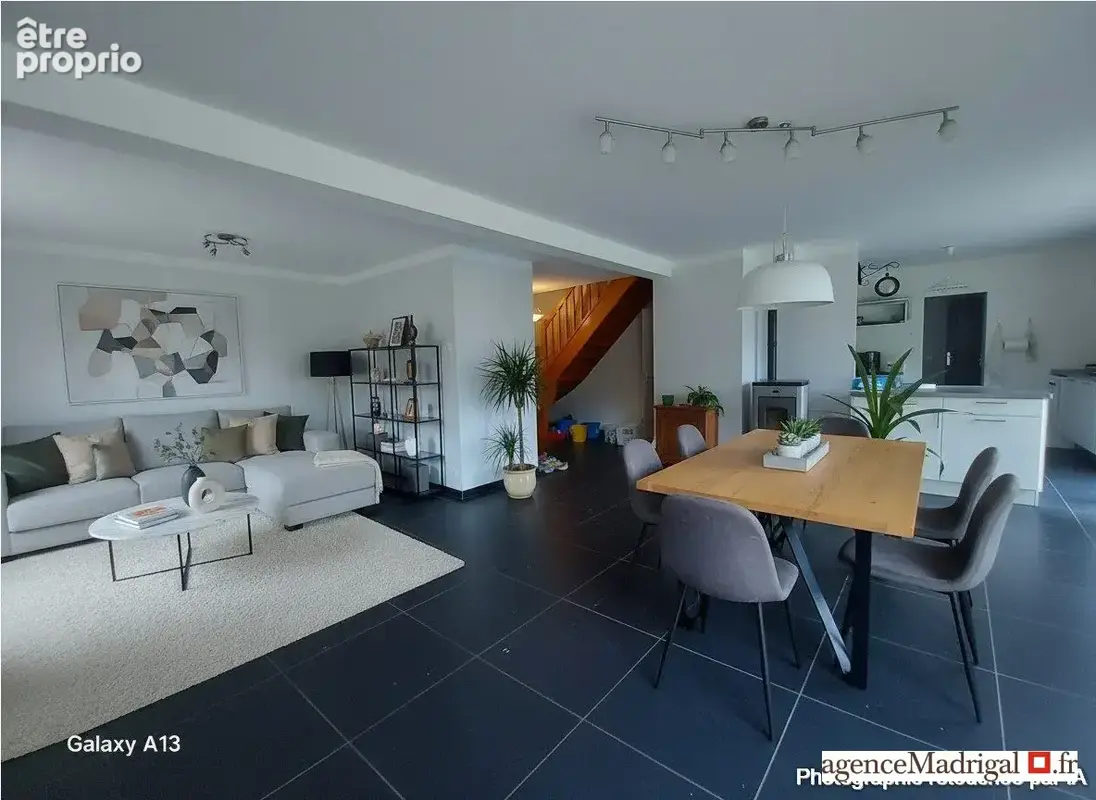 Maison 7 pièces 130 m² à vendre à Apprieu (38140) - photo 5