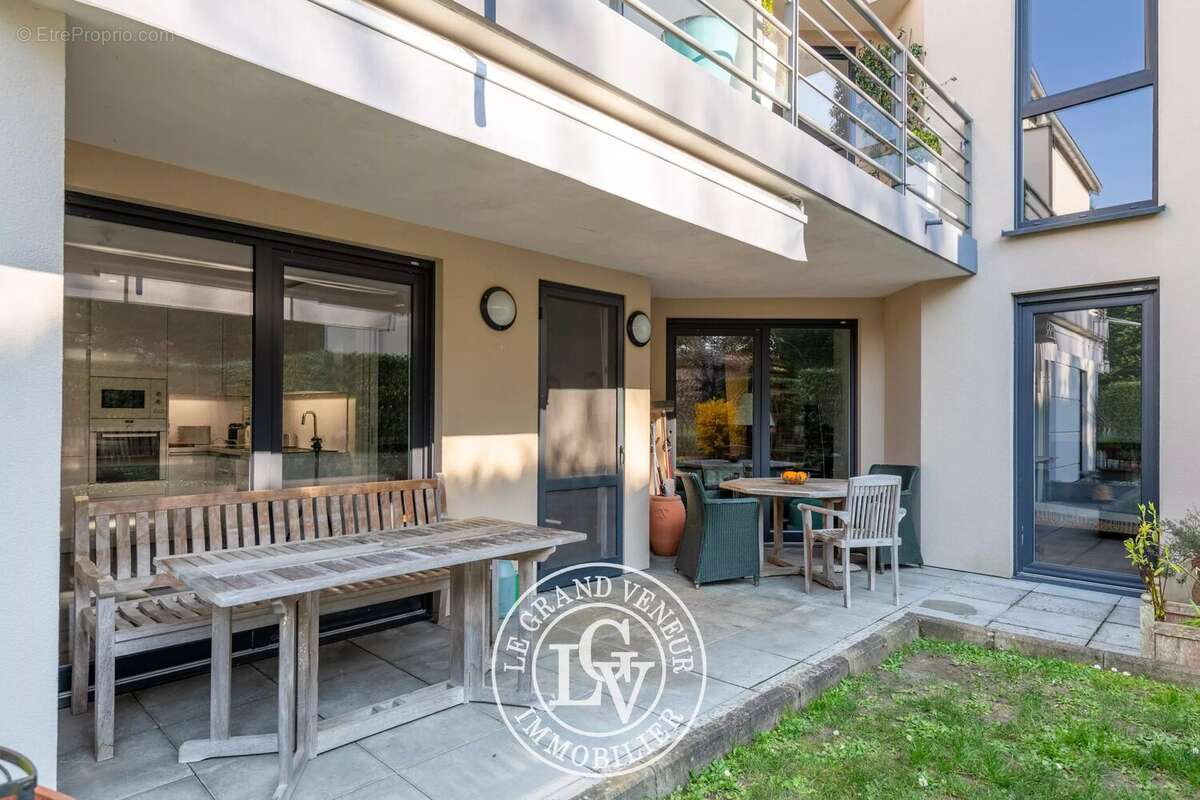 Appartement à FONTAINEBLEAU