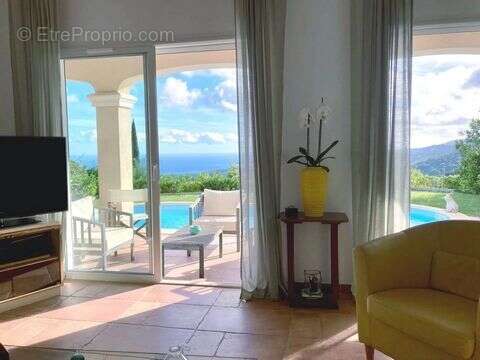 Maison à LA CROIX-VALMER