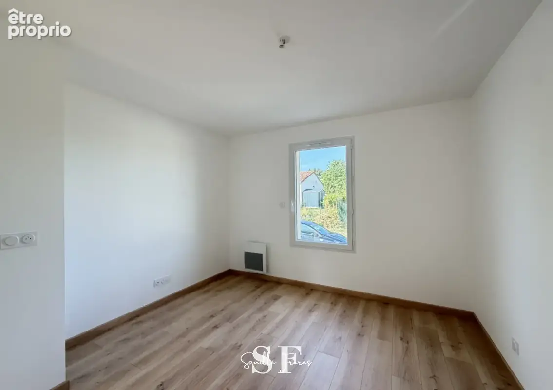 Moirax - villa neuve de plain-pied avec terrain autour - photo 7