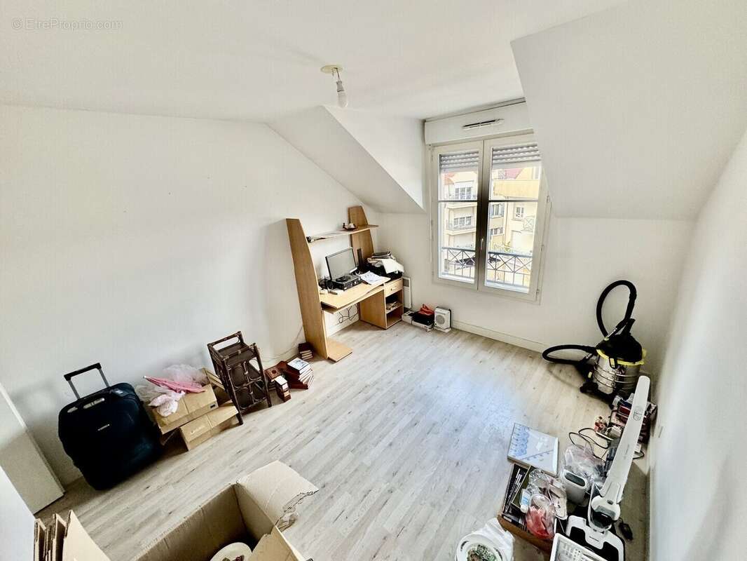 Appartement à COULOMMIERS