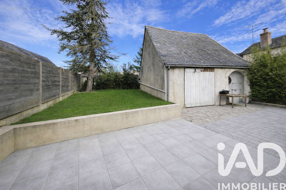 Photo 2 - Maison à NEUILLE-PONT-PIERRE