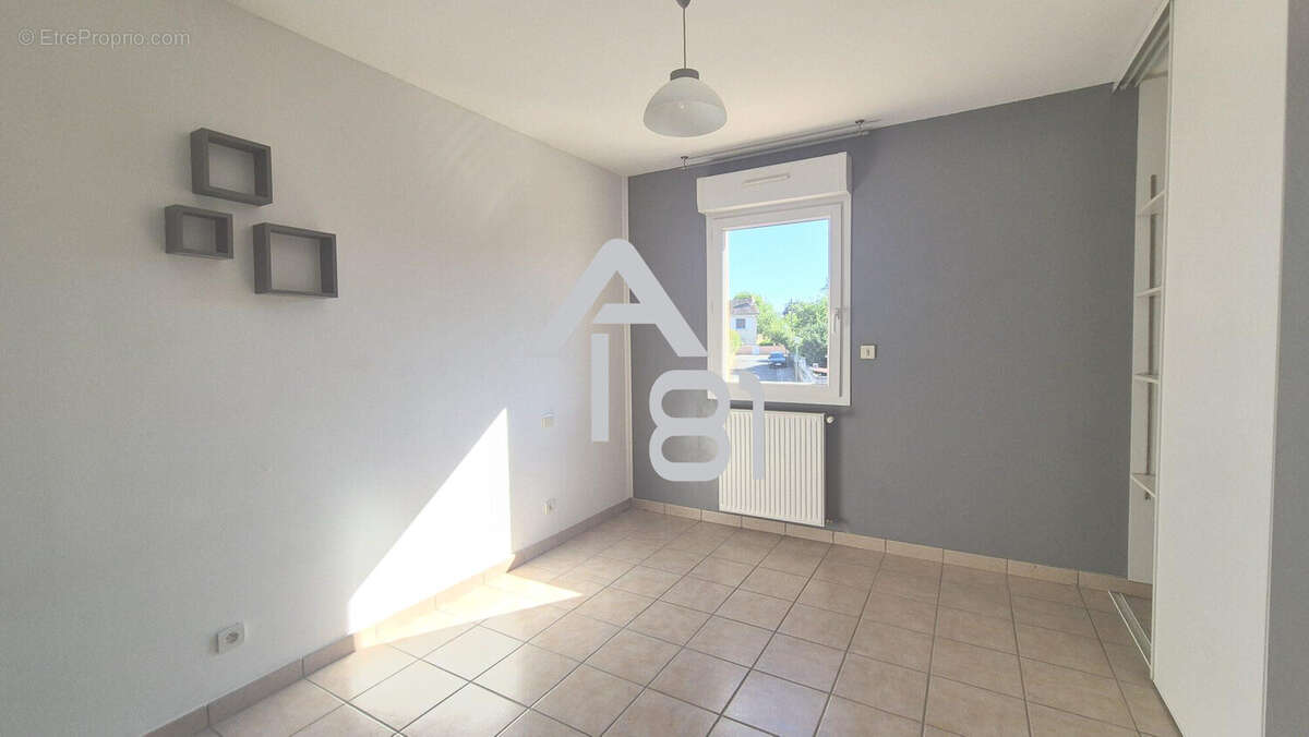 Maison 104 m² à Lescure-D'albigeois  - photo 8