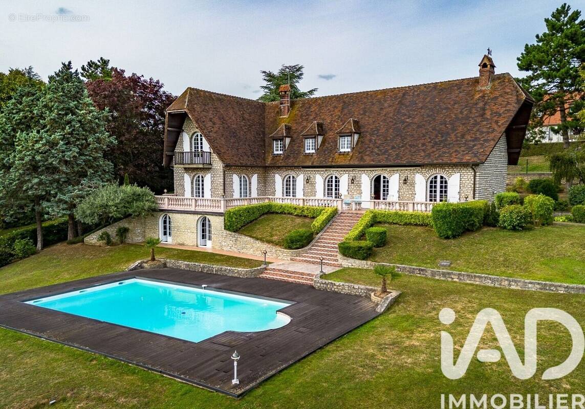 Photo 1 - Maison à BEAUVAIS