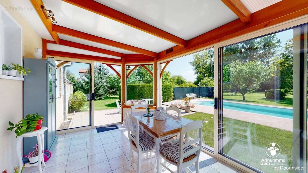 Maison à CRECY-SUR-SERRE