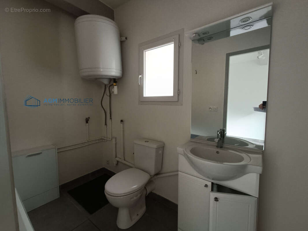 Photo 9 - Maison à SAINT-JEAN-LASSEILLE